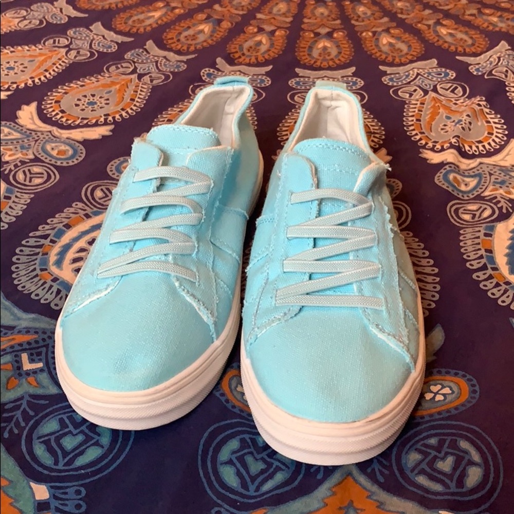 Light blue slip on sneakers size 9